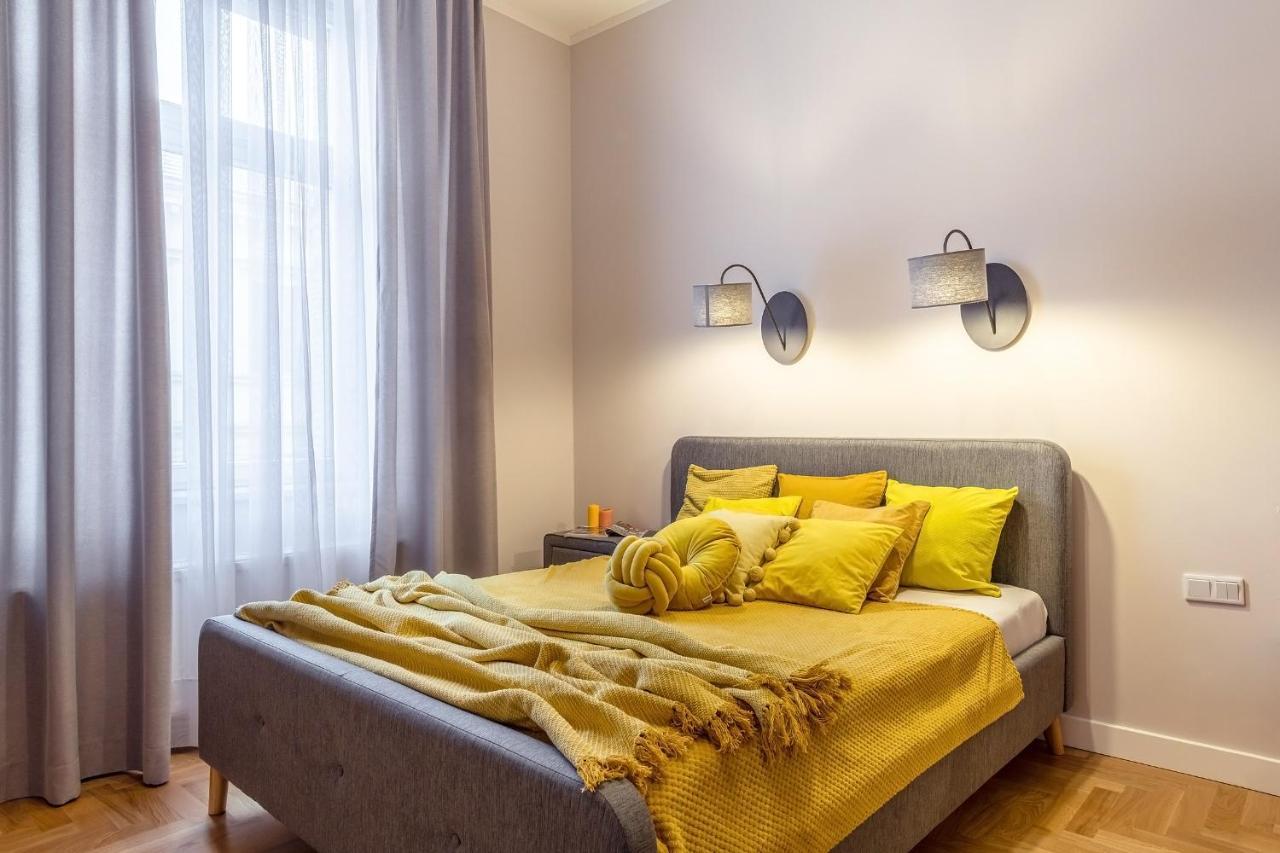 Scandic Apartments - Old Town คราคูฟ ภายนอก รูปภาพ