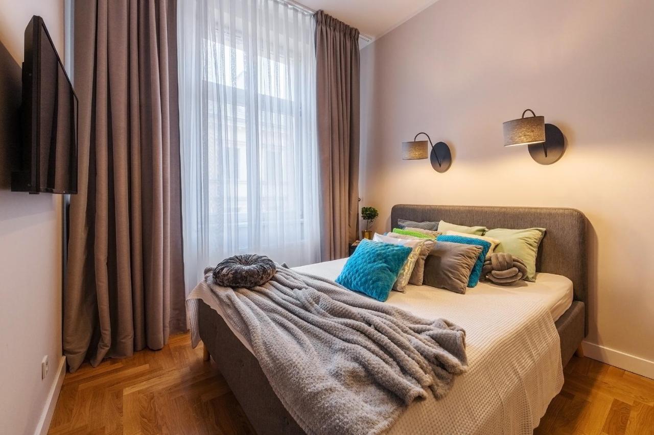 Scandic Apartments - Old Town คราคูฟ ภายนอก รูปภาพ